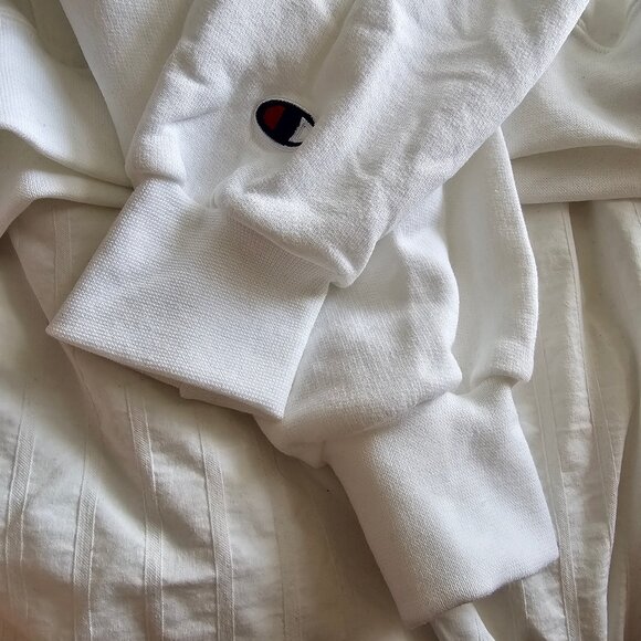 Civil Regime Champion Lilac Roses Hoodie - 2022 - White Lilac - Sz M - NWOT - Picture 4 of 14